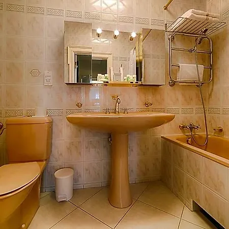 Focus Premium Pod Orlem Szálloda 4*
