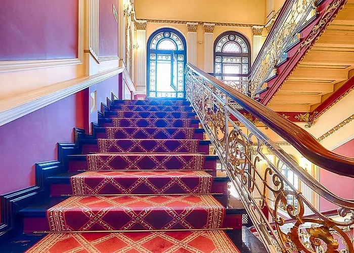 Focus Premium Pod Orlem 호텔 4*