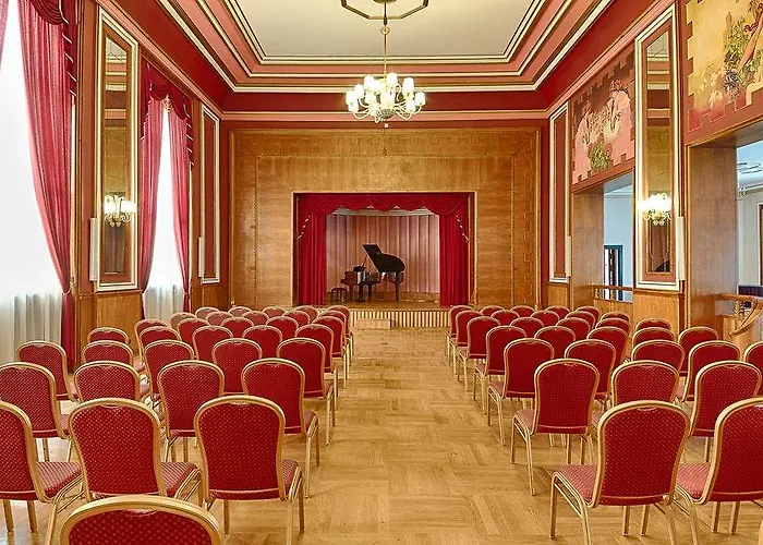 Szálloda Focus Premium Pod Orlem