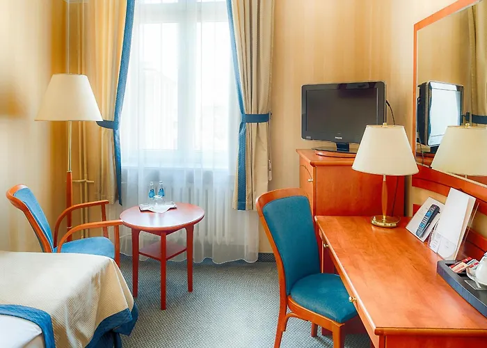 Focus Premium Pod Orlem Hotel 4*